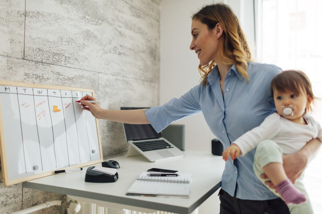 time management with a calendar so a busy mom can stay on top of it